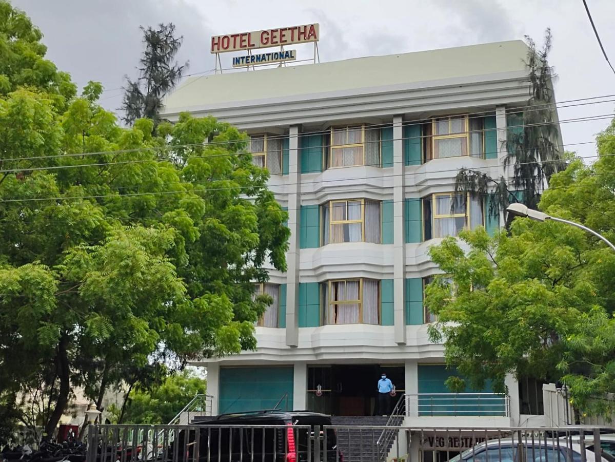 Hotel Geetha International Tuticorin Exterior foto